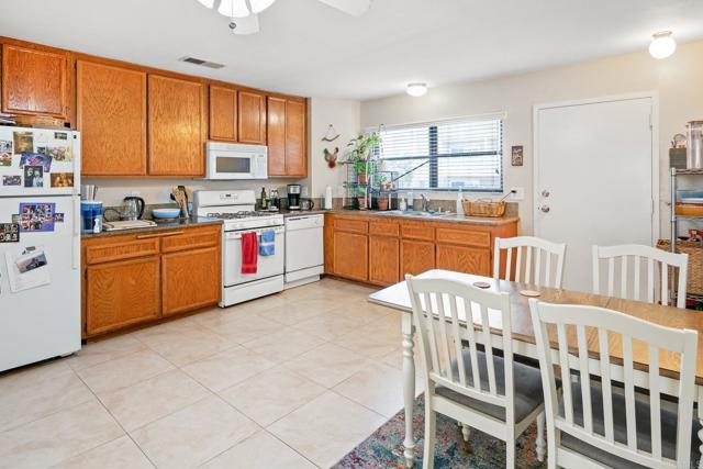 Image 31 of 43 For 3016 Suncrest Drive
