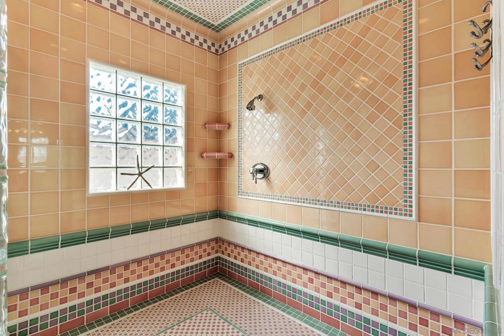 MLS #260022603SD image #41