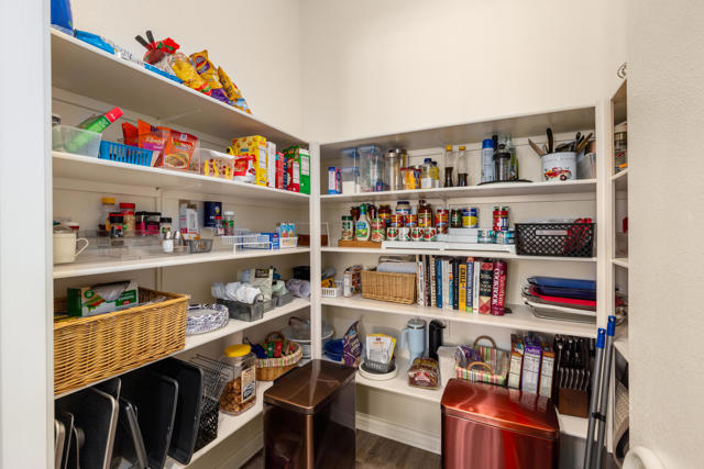 43606 Treviso Drive, Indio CA: https://media.crmls.org/mediaz/47bc302e-df1c-43f4-90bf-3eb954061b1d.jpg