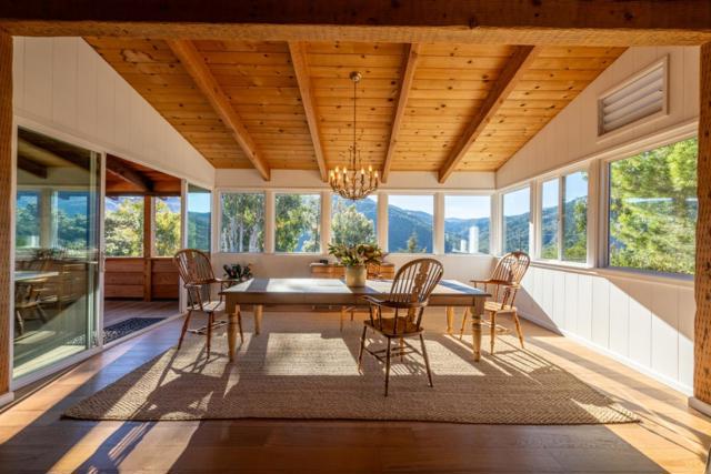 233 Country Club Drive, Carmel Valley CA: https://media.crmls.org/mediaz/47bca041-b951-42b1-a167-7742b269fcd5.jpg