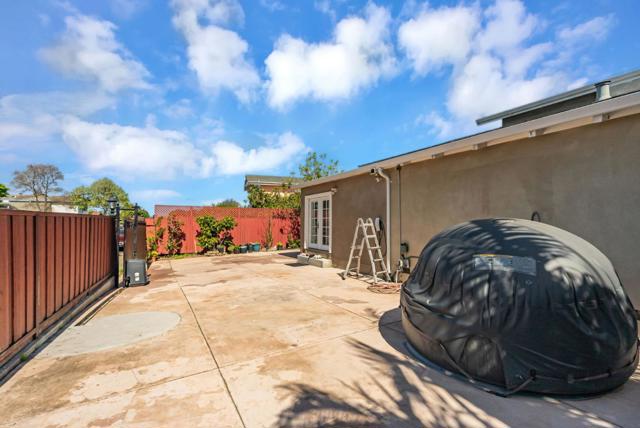 Image 24 of 27 For 4611 Carmen Way