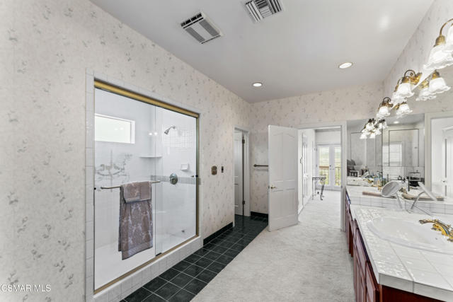 10885 Citrus Drive, Moorpark CA: https://media.crmls.org/mediaz/47bf9301-c881-4574-9bbb-f860d33f4bac.jpg