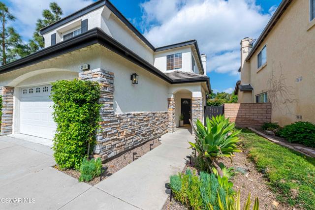 2658 Morning Grove Way, Thousand Oaks CA: https://media.crmls.org/mediaz/47c090c9-9227-4dbc-ac29-81d6c9878142.jpg