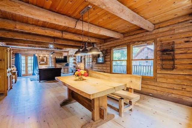 4101 San Juan Canyon Road, San Juan Bautista CA: https://media.crmls.org/mediaz/47c105c4-8622-4ba2-891e-813681d0ac67.jpg