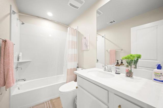 Image 34 of 63 For 3039 Ruby Avenue