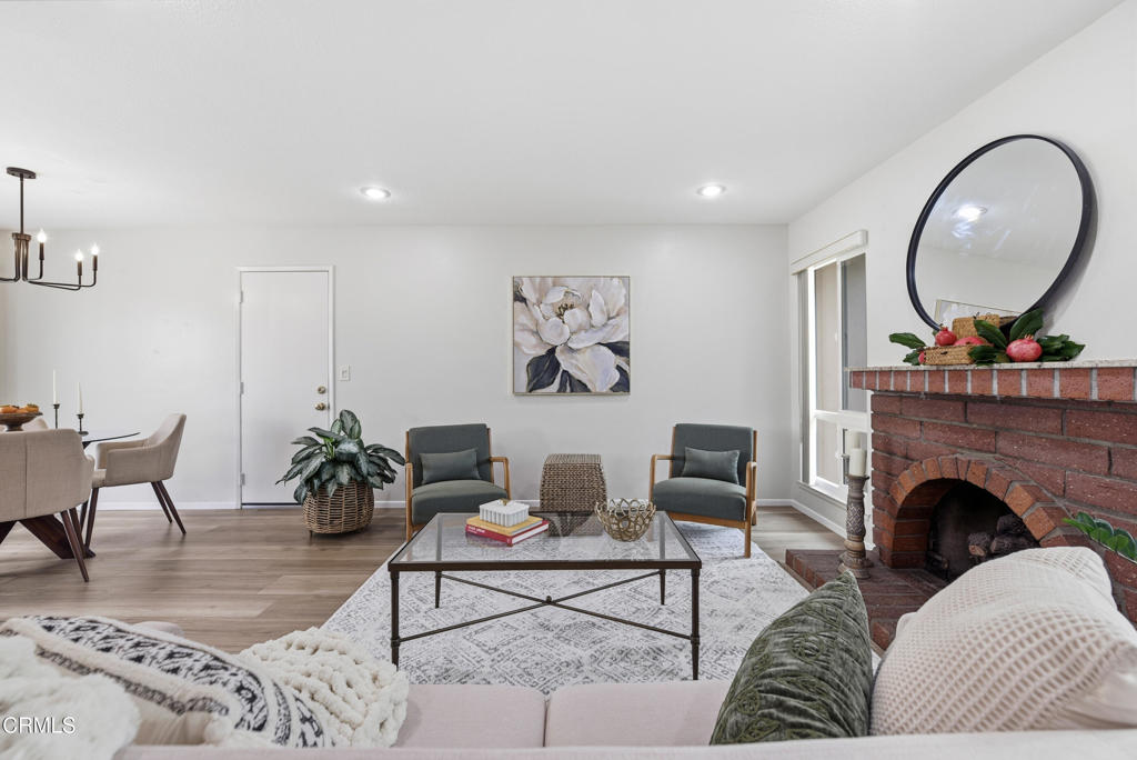 MLS #V1-33412 image #4