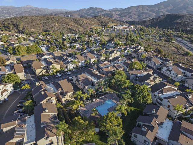 3633 Avocado Village Ct, La Mesa CA: https://media.crmls.org/mediaz/47c22369-fcd1-47df-a539-da7fe6000c92.jpg