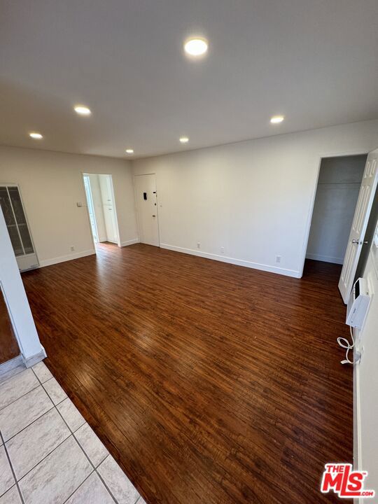 3707 Kelton Avenue, Los Angeles CA: https://media.crmls.org/mediaz/47c22981-7d64-4f23-bc2a-7b9691a86806.jpg