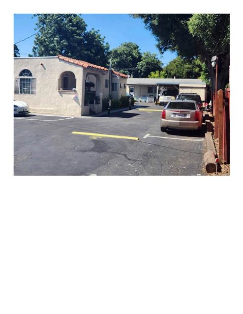 505 Runnymede Street, East Palo Alto CA: https://media.crmls.org/mediaz/47c23c4d-82fd-4acc-b727-e67bbd80b498.jpg