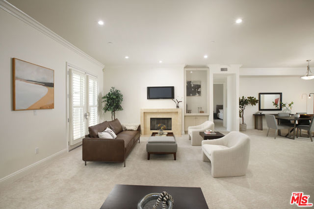 143 N Arnaz Drive, Beverly Hills CA: https://media.crmls.org/mediaz/47c2a42a-7d9a-422e-9cd6-6c00c2d9e839.jpg