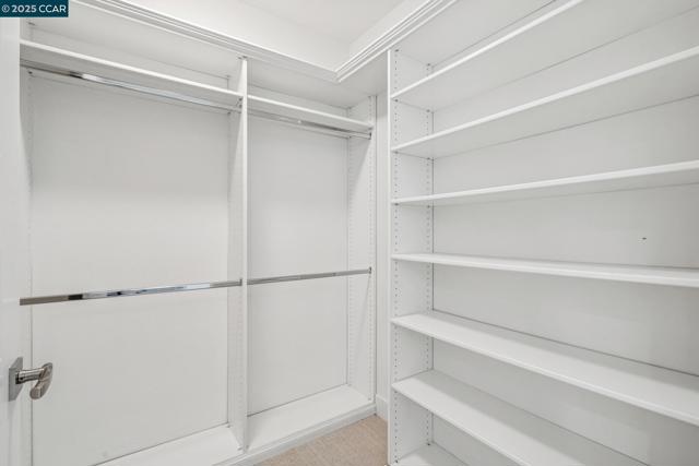 1756 Cole Ave, Walnut Creek CA: https://media.crmls.org/mediaz/47c32b4a-3d1a-4fc5-b3aa-28101b576f27.jpg