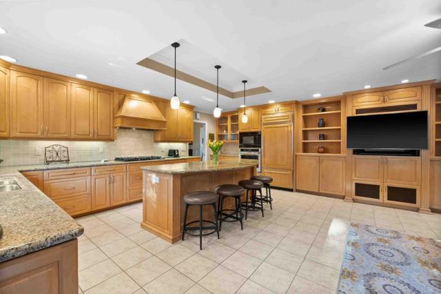 Image 15 of 51 For 2971 Lansford Avenue