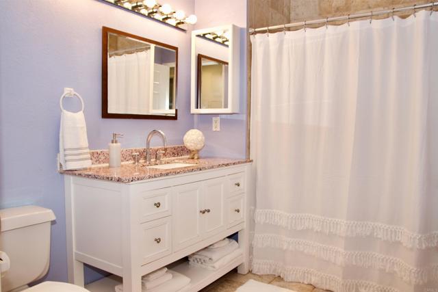 Image 9 of 20 For 12530 Carmel Creek Road 141