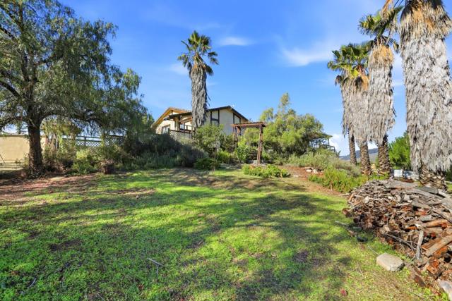 9019 Doubletree Lane,  CA: https://media.crmls.org/mediaz/47c5c2f9-340f-41b0-bfc7-e9c5ce2da95b.jpg