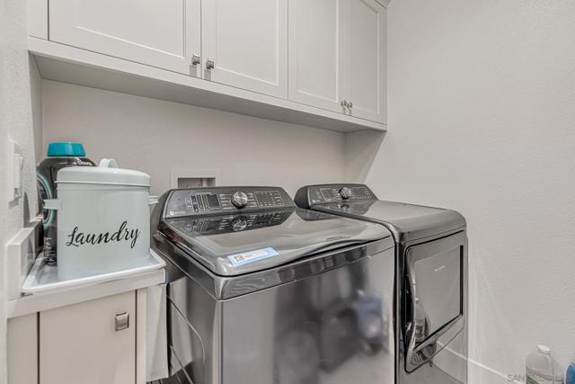 18165 Cosecha Lane, Morgan Hill CA: https://media.crmls.org/mediaz/47c5c610-8d8b-4ecc-ac33-90f6ed867df9.jpg