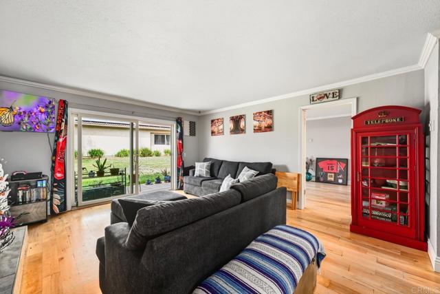 Detail Gallery Image 5 of 24 For 31908 Del Cielo Este 2c,  Bonsall,  CA 92003 - 2 Beds | 2 Baths