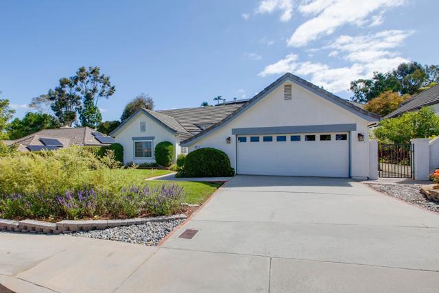1911 La Subida Way, San Marcos CA: https://media.crmls.org/mediaz/47c67745-bf3a-4a44-a90a-030d72959306.jpg