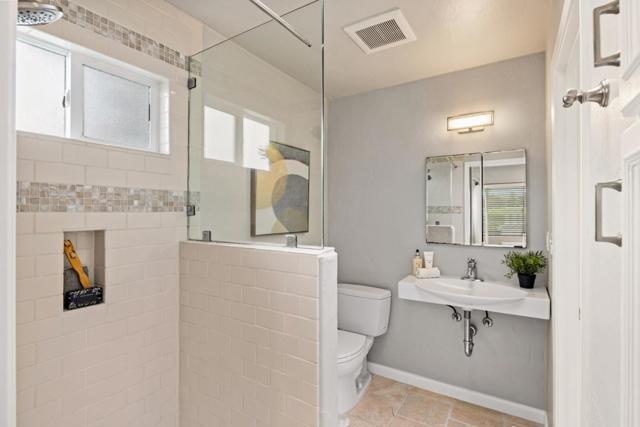 303 Del Robles Avenue, Monterey CA: https://media.crmls.org/mediaz/47c6bf74-e8bc-4813-b1f2-5751739b01c3.jpg