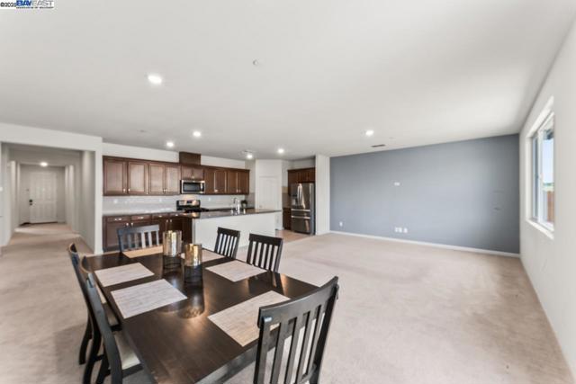 323 Sacramento St, Lathrop CA: https://media.crmls.org/mediaz/47c73fe9-312e-4213-9fd4-8453c06e5b00.jpg