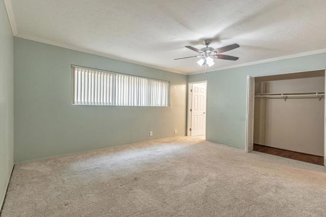 382 Coronado Avenue, Long Beach CA: https://media.crmls.org/mediaz/47c7900b-d302-4e62-ae89-50186025a371.jpg