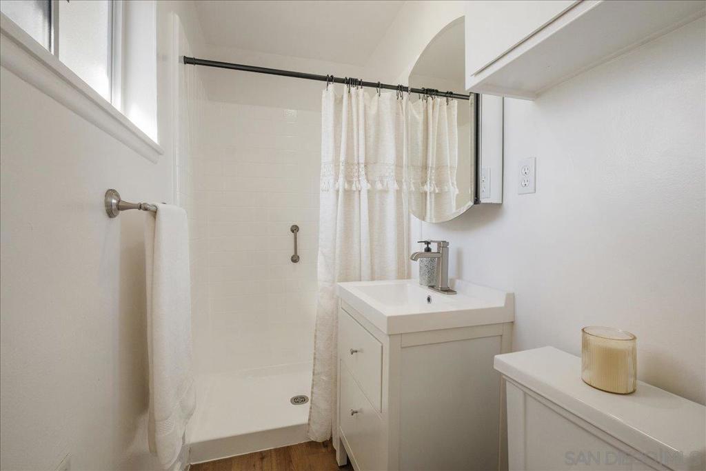 2705 Kobe Dr - photo 12