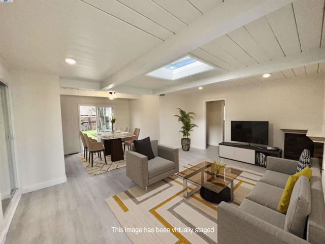 2847 Avon, Concord CA: https://media.crmls.org/mediaz/47c7eb59-714e-43a2-bb48-1cc27699e0d4.jpg