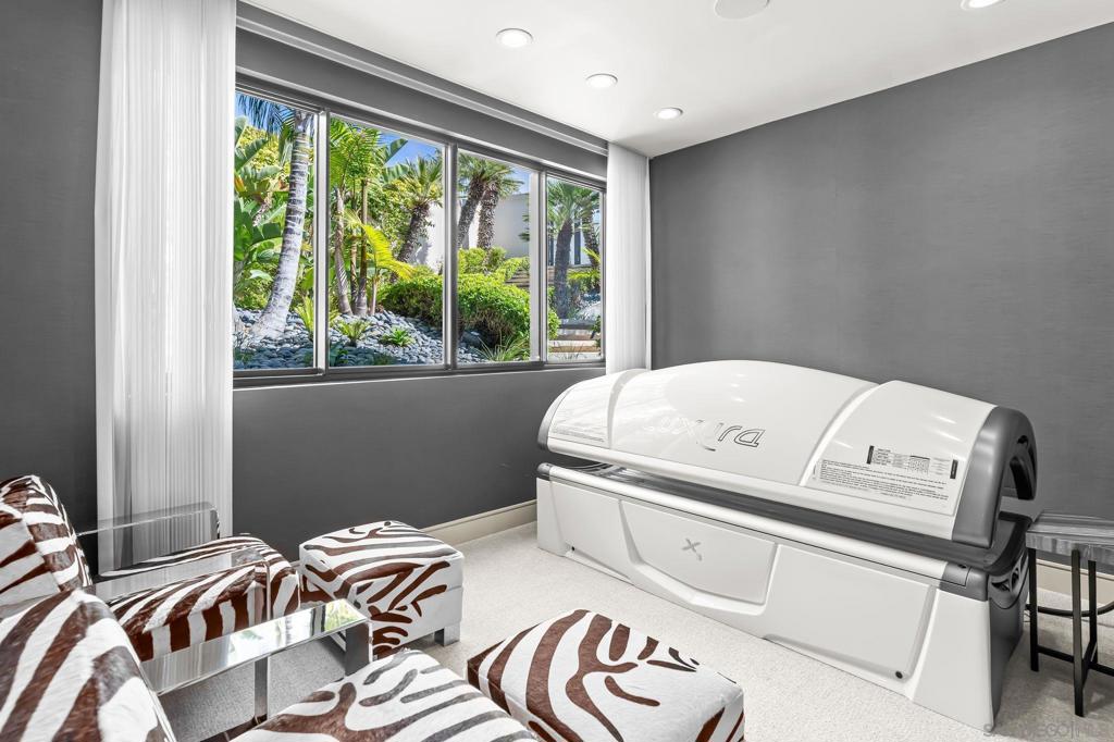 MLS #250035540SD image #32