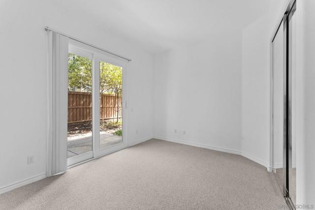 5527 Alexandrine Ct, Oceanside CA: https://media.crmls.org/mediaz/47c8c1a1-f1c5-421f-ad3a-0cc95bdc6887.jpg