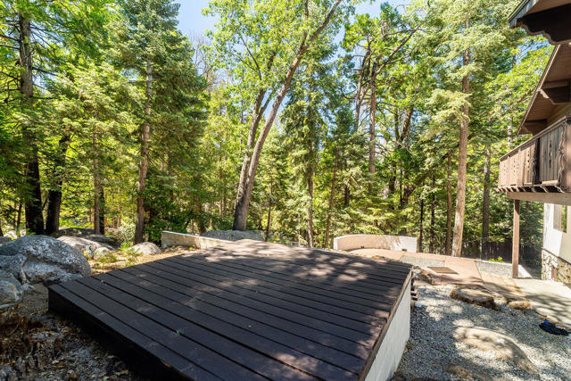 24718 Fern Valley Road, Idyllwild CA: https://media.crmls.org/mediaz/47c9acb0-e7eb-47c6-9678-f8f4e83d6b50.jpg