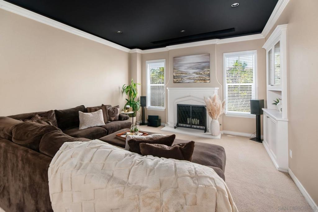 5470 Thoroughbred Place - photo 15