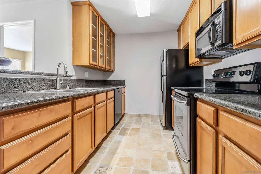 7160 Shoreline - photo 11