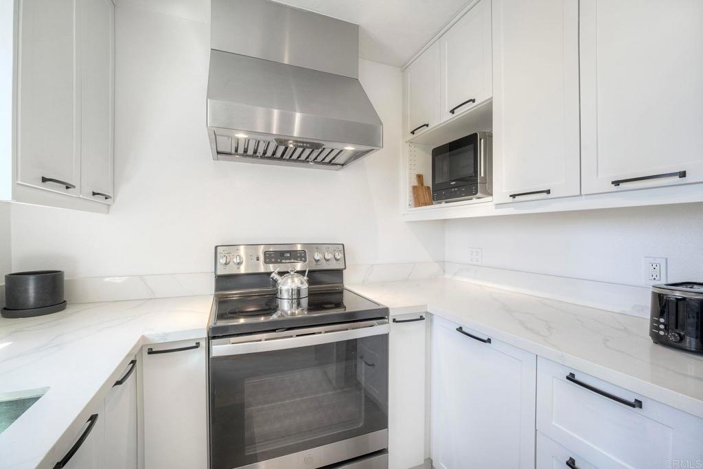 2238 Manchester Avenue - photo 11