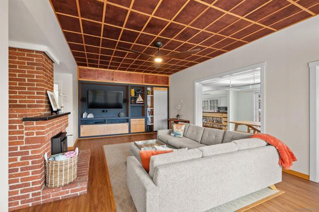 1971 Ebers Street, San Diego CA: https://media.crmls.org/mediaz/47cc5462-0a29-46c0-a78c-b79d1bf54689.jpg