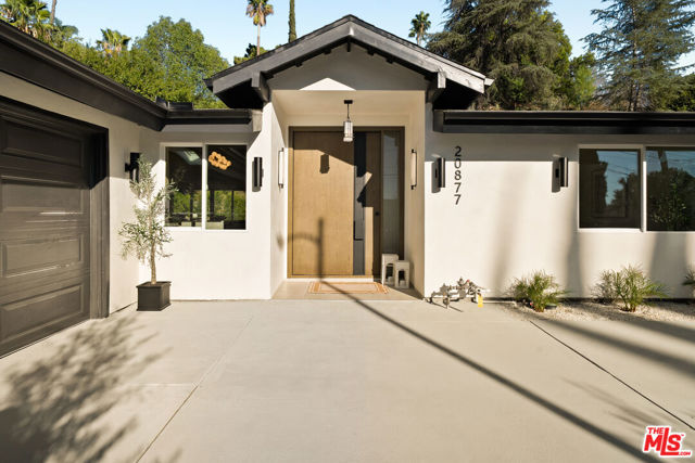 20877 Kelvin Place photo 36
