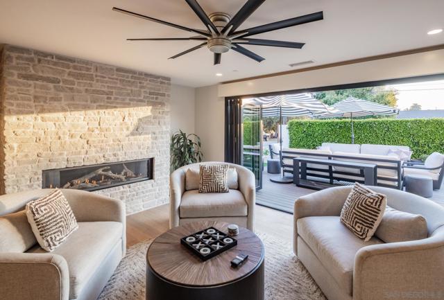 1303 Hermes Ave, Encinitas CA: https://media.crmls.org/mediaz/47cc8ab0-cf02-4c23-a553-da7b8f4e2aa8.jpg