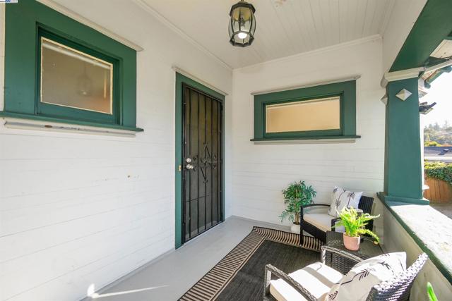 1781 B St, Hayward CA: https://media.crmls.org/mediaz/47ccf130-a5a6-49ec-a025-e99f00eb07c4.jpg