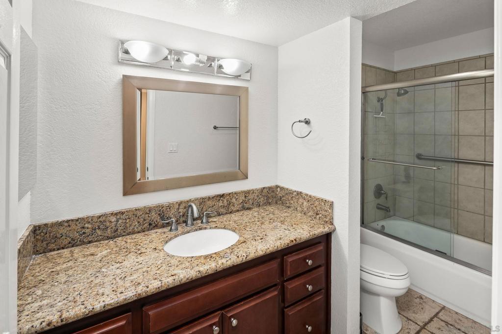 3098 Rue Dorleans - photo 20