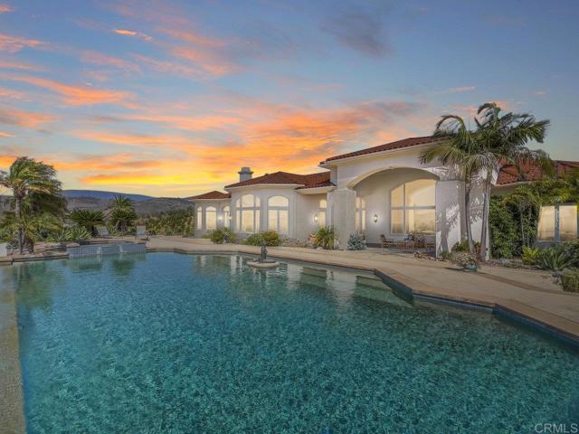 Home for Sale in Valley Center