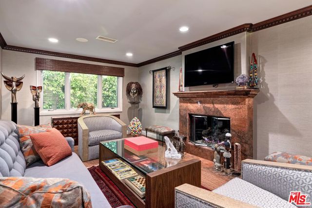 Drew Fenton | 10212 Briarwood Drive Los Angeles CA | MLS: 7608311