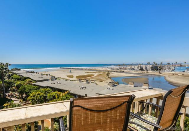 999 Pacific, Oceanside, California 92054, 1 Bedroom Bedrooms, ,1 BathroomBathrooms,Condominium,For Sale,Pacific,250016864SD