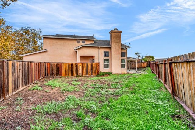 4863 Bayside Way, Oakley CA: https://media.crmls.org/mediaz/47cd86f7-479f-4ac4-8484-99447ddabb02.jpg