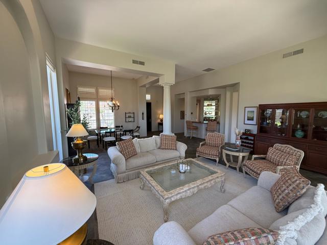79765 Tangelo, La Quinta CA: https://media.crmls.org/mediaz/47ce1387-699f-4d4b-b656-a25091a6b0b0.jpg