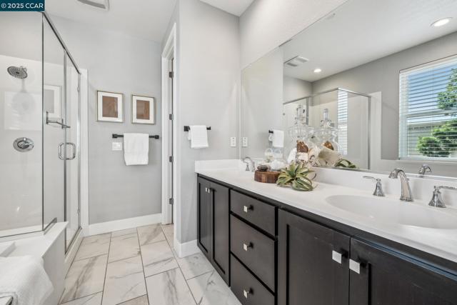 510 Ashton Way, Pleasant Hill CA: https://media.crmls.org/mediaz/47cf8675-20b6-4b4c-b85e-f0721cba5efb.jpg