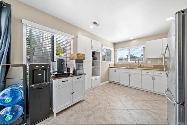 Detail Gallery Image 25 of 33 For 1826 via Quinto, Oceanside,  CA 92056 - 3 Beds | 2 Baths