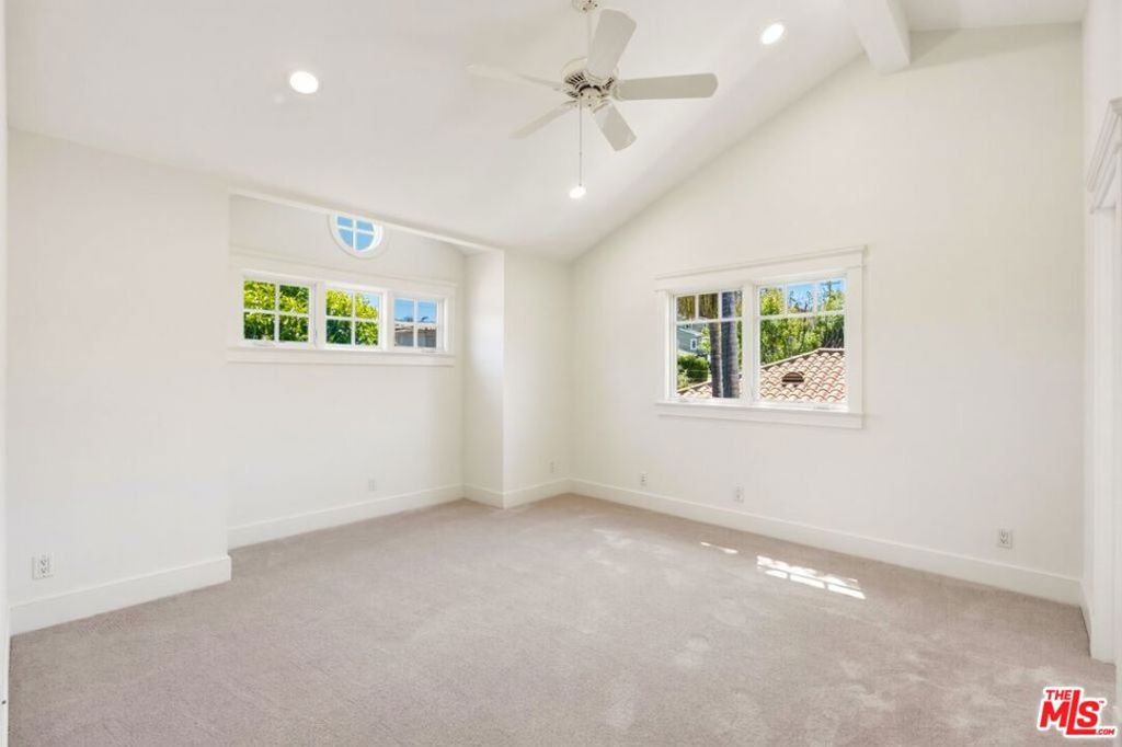 MLS #26856853 image #22