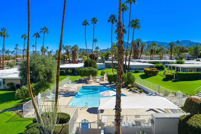 46123 Highway 74, Palm Desert CA: https://media.crmls.org/mediaz/47d141eb-4a97-498d-9a2e-a68d8ec4efa8.jpg
