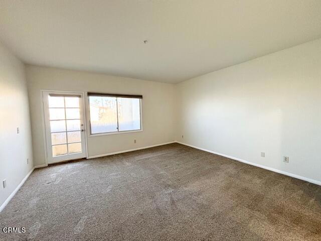 4249 Harbour Island Lane, Oxnard CA: https://media.crmls.org/mediaz/47d3dac2-02d1-41ee-9477-27273487ae81.jpg