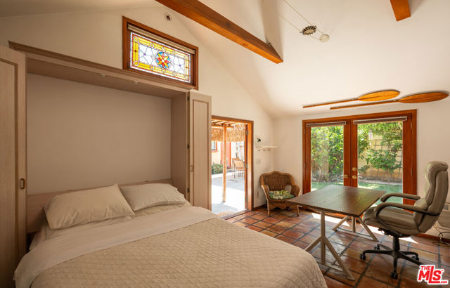 8921 Rosewood Avenue, West Hollywood CA: https://media.crmls.org/mediaz/47d3fa5c-69f5-439f-8ced-29516d9f5c9c.jpg