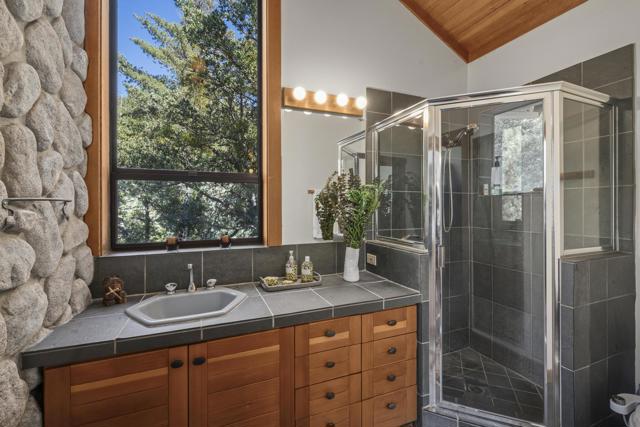54789 Wildwood Drive, Idyllwild CA: https://media.crmls.org/mediaz/47d77f44-9634-45ad-9d8d-c62c360fa370.jpg