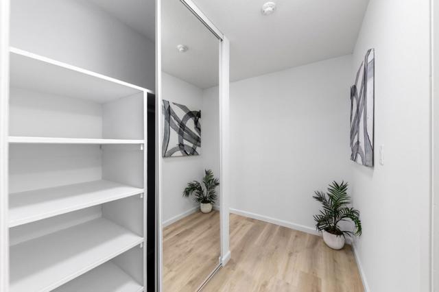 50 E Middlefield Road, Mountain View CA: https://media.crmls.org/mediaz/47d78c15-0ca2-4850-bba6-3cbbc60963a3.jpg